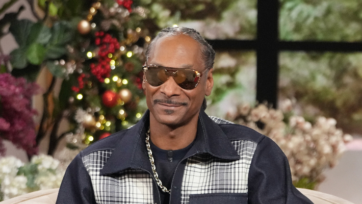 Snoop Dogg est classé « parmi les 1 % les plus performants » pour une activité récréative amusante et elle n'est pas liée à l'herbe