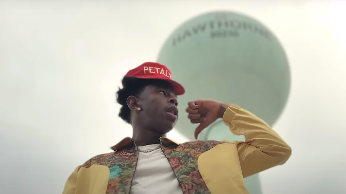 Tyler le créateur est "ce type" alors qu'il fait un freestyle sur "Hey Now" de Kendrick Lamar