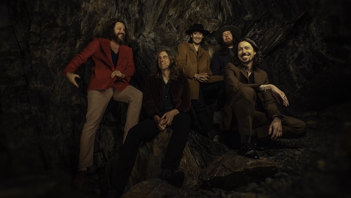My Morning Jacket annonce le nouvel album « Is » avec le single luxuriant « Time Waited »