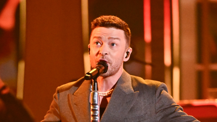 Justin Timberlake a pris un « moment pour reconnaître » les incendies dévastateurs de Los Angeles lors de l'arrêt à proximité de sa tournée