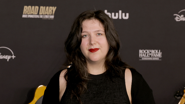 Lucy Dacus a lancé un appel ouvert pour son prochain single, qu'elle vient de teaser