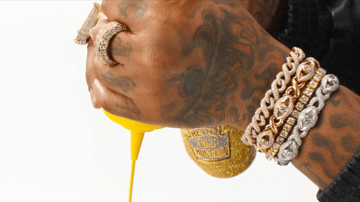 C'est finalement arrivé: Heinz a ajouté des mustaaaaaaaaaaaard !!!!!! À la nuit historique de Kendrick Lamar
