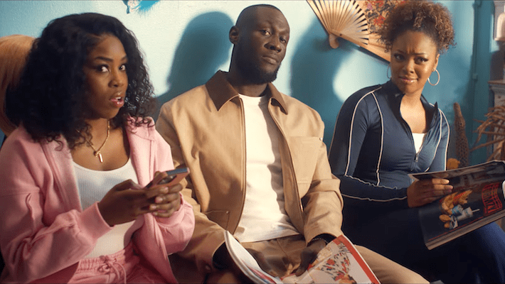 La commande de McDonald's de Stormzy transforme les Britanniques moyennes en superstars de crasse dans l'annonce pour son nouveau repas