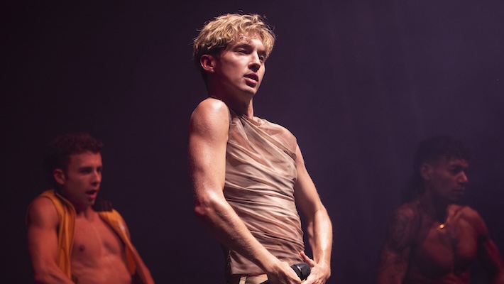 La programmation du WorldPride Music Festival 2025 WorldPride Music possède Troye Sivan, Tinashe, Jennifer Lopez et bien d'autres