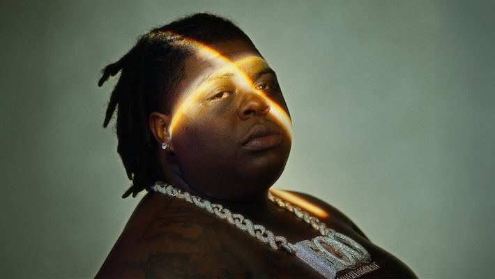 La vidéo `` 2 h '' de Bigxthaplug, «2h», partage une histoire de discorde domestique