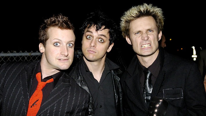 Un film de comédie inspiré du voyage `` tapageur et espiègle '' de Green Day est en route