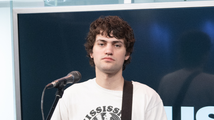 MJ Lenderman, Animal Collective, Squirrel Flower et d'autres apparaissent sur une nouvelle compilation de prestations d'ouragan Helene