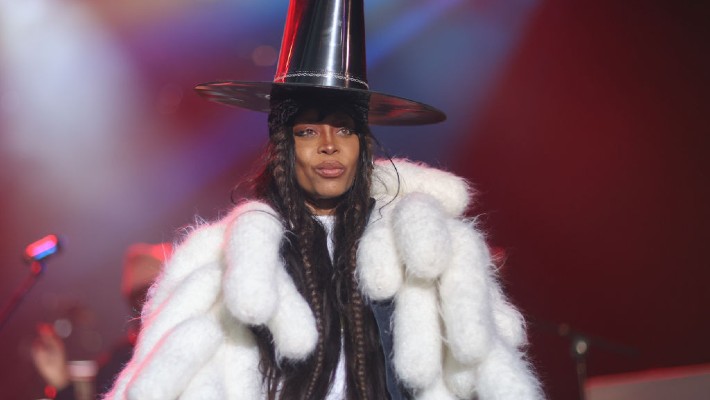 Erykah Badu travaille sur son premier album en 15 ans, entièrement produit par l'alchimiste