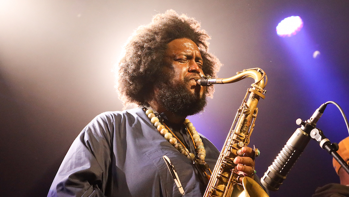 Kamasi Washington, Bonobo et les points flottants partagent des chansons de l'anime de natation pour adultes 'Lazarus'
