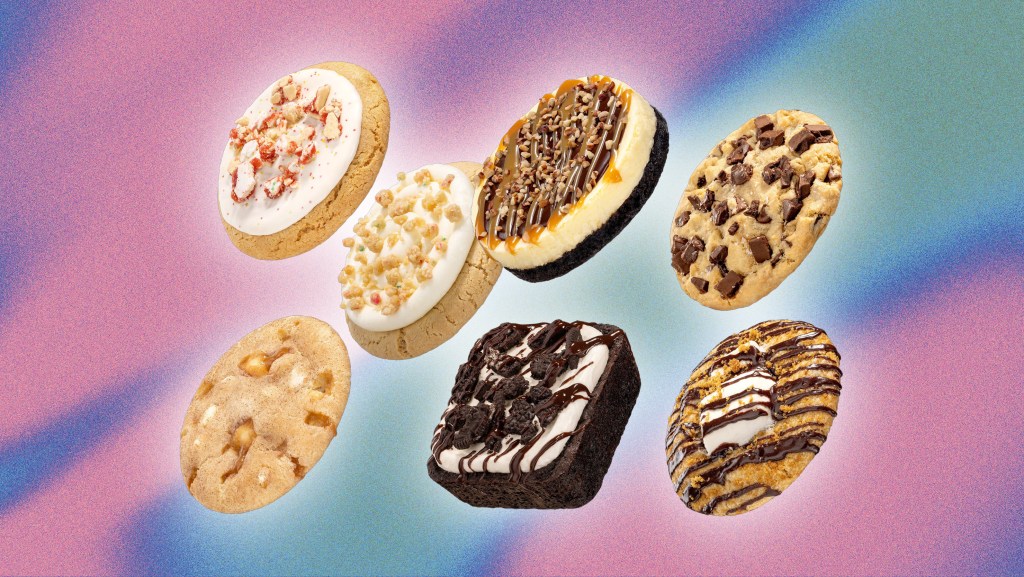 Nous avons essayé tous les biscuits Crumbl cette semaine (3 au 8 mars) - Notre n ° 1 est le meilleur cookie à la cannelle de la marque à ce jour