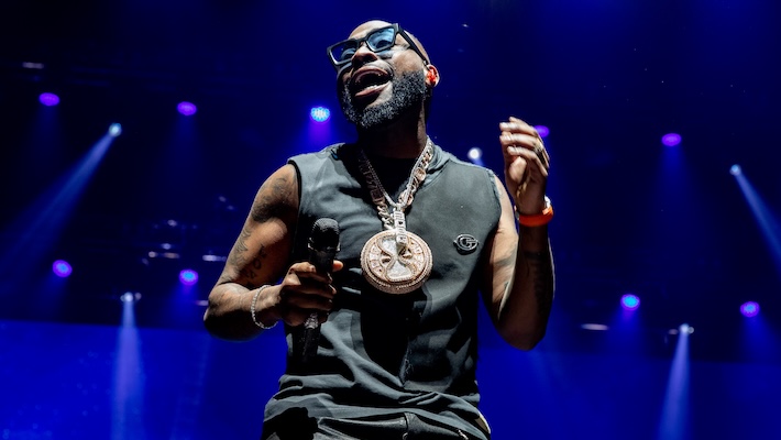 Davido partage sa piste «5ive» avec Victoria Monét, YG Marley, et plus encore
