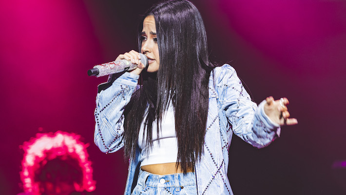 Le documentaire de Becky G 'Rebbeca' fera officiellement ses débuts au Tribeca Festival 2025