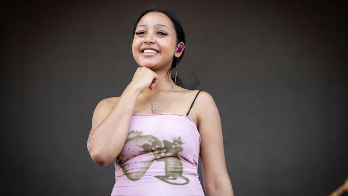 PinkPanthess révèle la tracklist de sa prochaine mixtape, et il présente une chanson préférée des fans