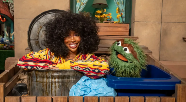 SZA passe par «Sesame Street» pour chanter une chanson adorable sur le fait d'être gentil