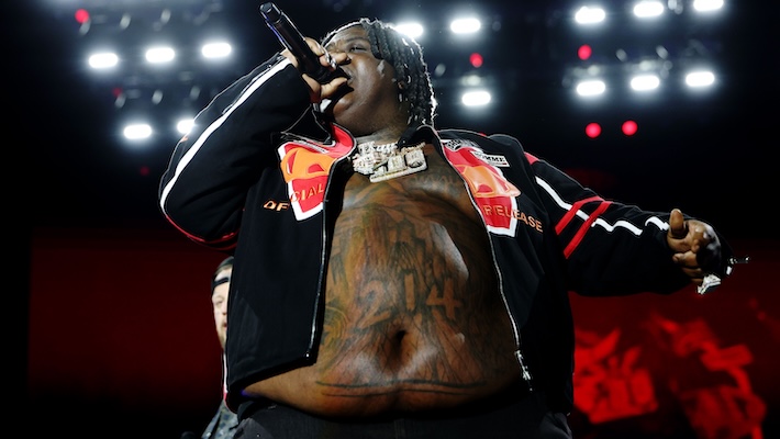 Bigxthaplug laisse tomber une version acoustique émouvante de 'Holy Ground' avec Jessie Murph pour la musique amazon