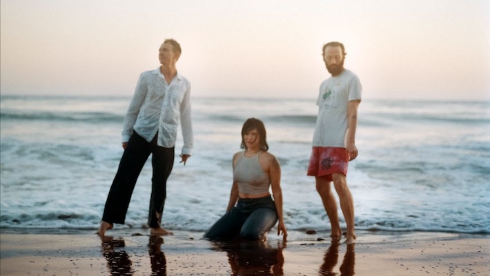 Big Thief a un nouvel album, «Double Infinity», sur le chemin et un single, «incompréhensible», maintenant