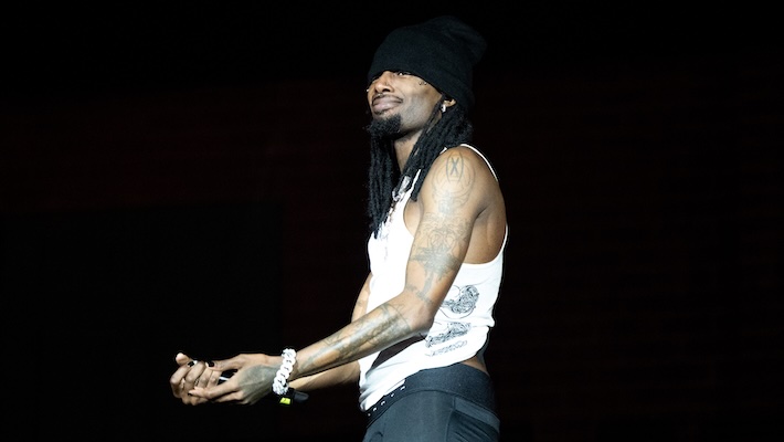 Travis Scott a surpris les fans de Playboi Carti au Chicago Show du rappeur avec The Weeknd