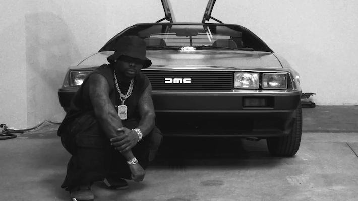Asake redéfinit le style de vie du «badman gangsta» dans sa nouvelle vidéo avec le rappeur français Tiakola