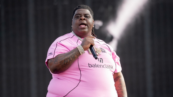 Bigxthaplug approfondira encore plus dans le country sur son nouvel album annoncé «Hope You You Happy»