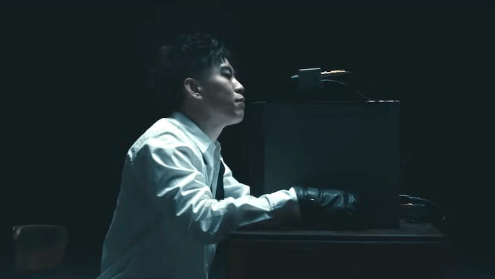 Rich Brian sort son nouvel album «Where Is My Head? Avec son nouveau single, 'She'