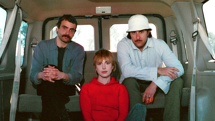 Il y a à nouveau des rumeurs de rupture de Paramore et Hayley Williams en a abordé
