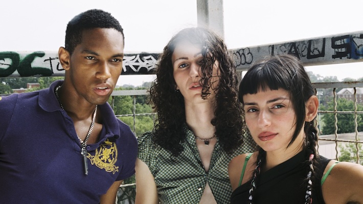Sword II annonce l'album «Electric Hour» avec le nouveau single apaisant `` Même If It's Just A Dream ''