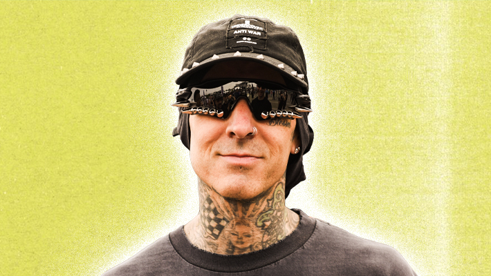 Travis Barker court vers son propre tempo