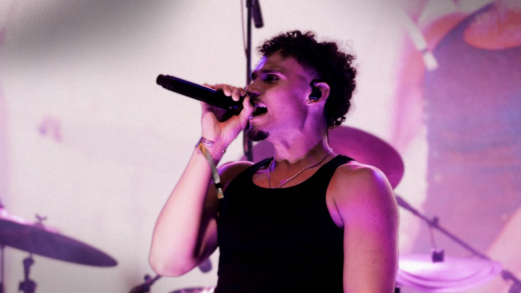 Adrien Nunez a secoué Austin avec sa performance étincelante en sessions