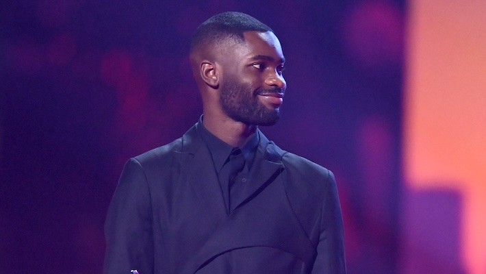 Dave sera `` le garçon qui a joué la harpe '' dans son prochain troisième album