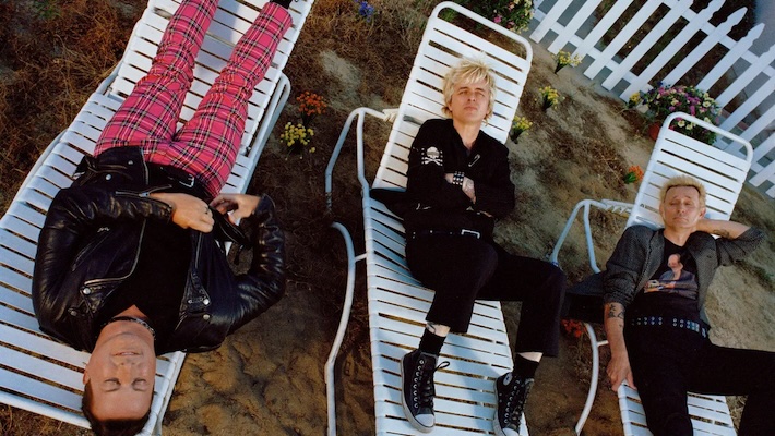 Green Day publie une réédition massive de 49 pistes de leur album de 2000 'Warning'