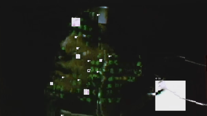 Joji lâche "Pixelated Kisses" parce qu'il veut la vraie chose sur son single de retour