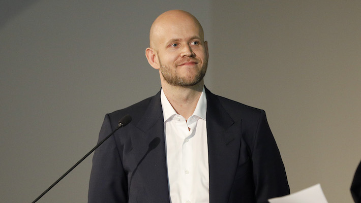 Le co-fondateur de Spotify, Daniel Ek, se retire en tant que PDG après avoir éroché les artistes pour boycotter la plate-forme