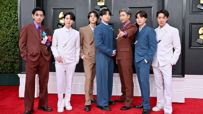 BTS vient d'annoncer une tournée de retour d'un an qui débutera très bientôt