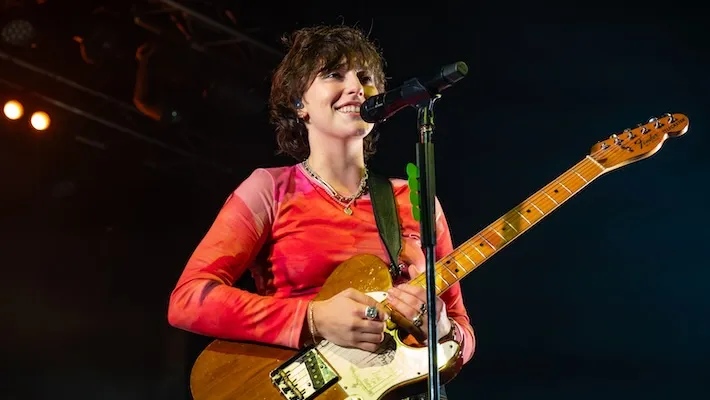 King Princess reprend une chanson d'oies qu'elle déclare être "un tel hymne lesbien"