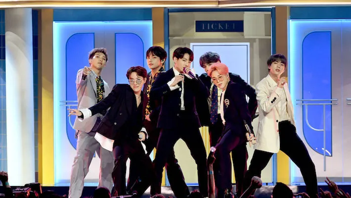 Le retour du BTS s'accélère alors que le groupe révèle le titre et la date de sortie de son nouvel album